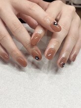 リスドーレ(Lys dor'e)/オーダーメイドワンカラーネイル