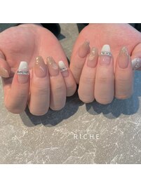 ラインアクセサリーネイル