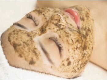 エスティ 柏店の写真/《メディアで話題》キレイにするならこれ！剥離なし人気の国産ハーブピーリング！健やかで美しい素肌に★