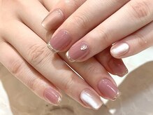 エフ ファースト(F.1st)/くすみピンクのフレンチデザイン