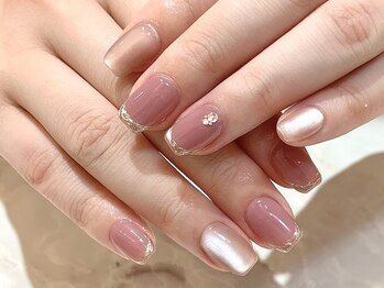 エフ ファースト(F.1st)/くすみピンクのフレンチデザイン