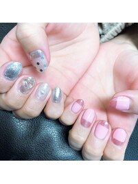 左右非対称ネイル