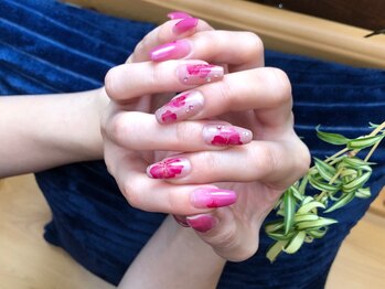 ピーチポット/スタッフネイル