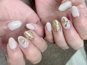 プライズアイリス アイラッシュ 池袋東口店(prize Iris eyelash)/ホワイトネイル ♪