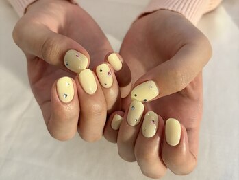 ソワレ(Soiree)/レモンバターネイル