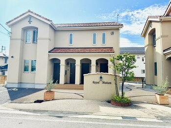 トロン 前橋六供町店(tronc)の写真/【11月中旬NEW OPEN】姿勢調整×マシンピラティス★リフォーマーなど専用マシン使用のパーソナルセッション