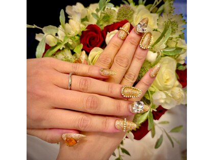 アールオーアール(ROR)の写真