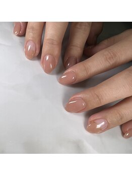 アリュグラン(Allugran)/《ネイルデザイン》