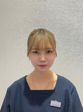 アイラッシュサロン ブラン イオンモールとなみ店(Eyelash Salon Blanc) ウチュウ ゾウ