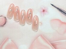 トア(TOA)の雰囲気（ほんのり色づくチークネイルで春を先取り）