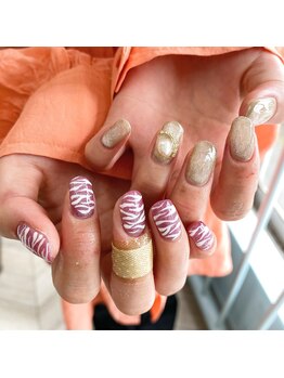 ジェイエヌ バイ ネオリーブ(J/N by neolive)/マグネットネイル ¥8800