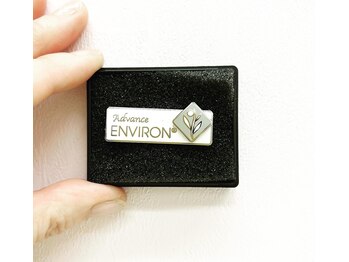 ミドリ(MIDORI)/アドバンス・ディプロマのバッジ