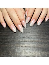 イル(ile)/ホワイトグラデーション