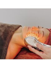 ブルーテーフ(Bleu Terre)/マスク生活で緩んだ表情筋を強化