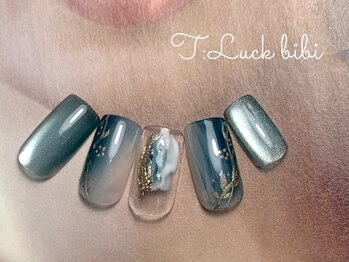 ティーラック ビビ(T:Luck bibi)の写真/ニュアンスが人気◎シンプル～トレンドアートまで幅広いデザインをご用意！貴方好みの指先にチェンジ★