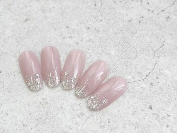 【控え目ストーンネイル】