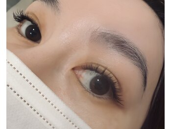 エクラ(eclat)の写真/持続力抜群のバインドロック/忙しくてなかなかサロンにメンテナンス通えない方にもおすすめです♪