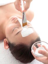 サンスター サレーヌ千里中央店/【サンスター独自透明美白】