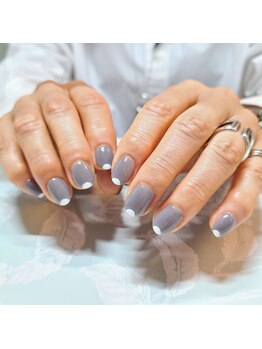 ネイルアンドまつげエクステ専門サロン スリー(THREE)/ドットフレンチ