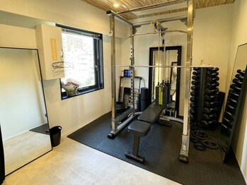 ワイズ パーソナル アンド ヘルス 恵比寿店(Y's Personal&Health)/店内内観