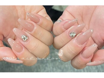 マグロ ネイルサロン/