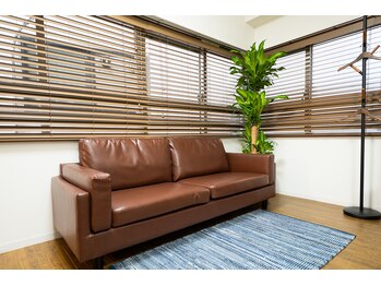 バレルメディカル研究所 恵比寿/待合1