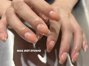 ネイルドットスタジオ 堺筋本町(NAIL DOT STUDIO)/マグネットフレンチ
