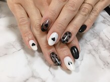 ミーレン ネイルサロン(Miren)/ハートのシースルーネイル