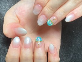 ガーリー傘ネイル