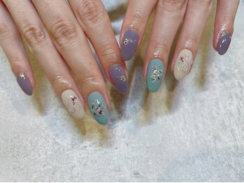 レアレアネイル(Lealeanail)/【パラジェル】押し花ネイル