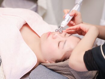 サロン ドゥ ミュゲ(Salon de Muguet)/