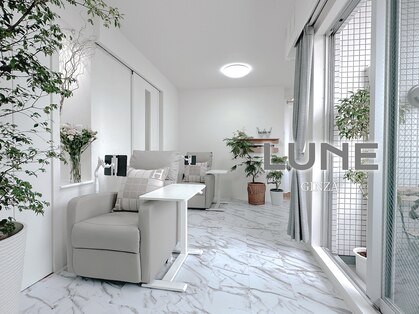 美フォルム&フィルインの専門店LUNE nail salon ginza【リュンヌネイルサロンギンザ】の写真