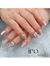 イロ(iro)/ビジューネイル