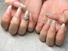 クイーン(Queen)/ラメフレンチ