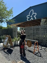 モアネイルズ(MORE-NAILS) MIU