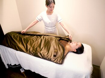 ラ パルレ 松本店の写真/【熟練の手技×最新マシン】いつまでも自分に自信を持てるためのサポート！スタイルアップで若々しい印象へ