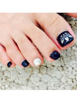 リンク(Rinc)/アディダス風ネイル