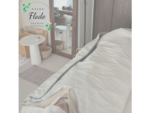 フローデ(Flode)の雰囲気(デトックスボディラップ中は遠赤外線のマットで寝てるだけ)