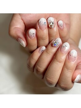 ナナズネイル 西小倉店(NANA's Nail)/ブライダルネイル　by石川