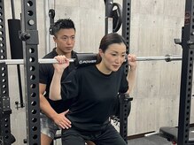 パーソナルトレーニングフォーカス(Personal training Focus.)/全身の引き締めにはスクワット★