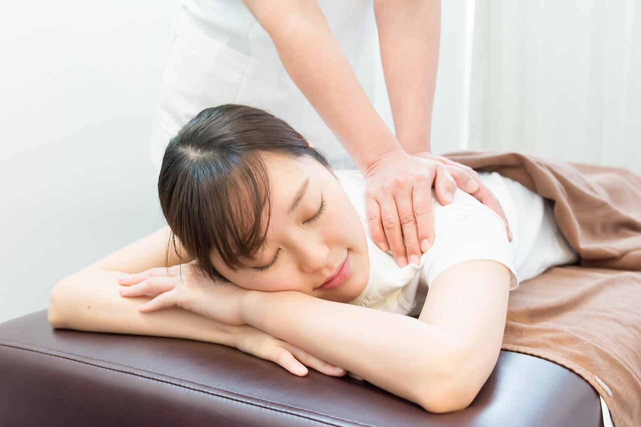 【平日17時まで限定】全身もみほぐし 90分 5,550円 →5,200円！