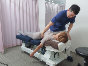 エーパシ カイロプラクティック/肋骨を矯正します