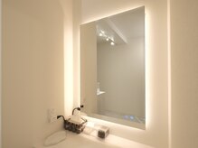 アイリス(Iris)の雰囲気（メイクルーム完備◎お出かけ前に是非お使い下さい♪）