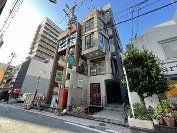 眉毛の王様 熊本店/店舗外観【熊本】