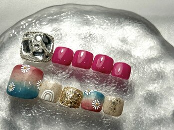 アイネイルズ 町田店(I nails)の写真/フットネイルも可愛く♪乾燥しやすい足元は角質ケア等も人気です◎ケアのみもご案内可☆[町田/フット]