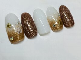 雪の結晶ネイル