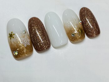 ルミエ(Lumie)/雪の結晶ネイル