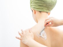 アメジスト(amethyst)/背中　シェービング