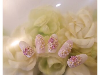 ネイルサロンシャネイル/レリーフネイル