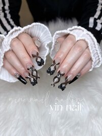 黒リボンネイル